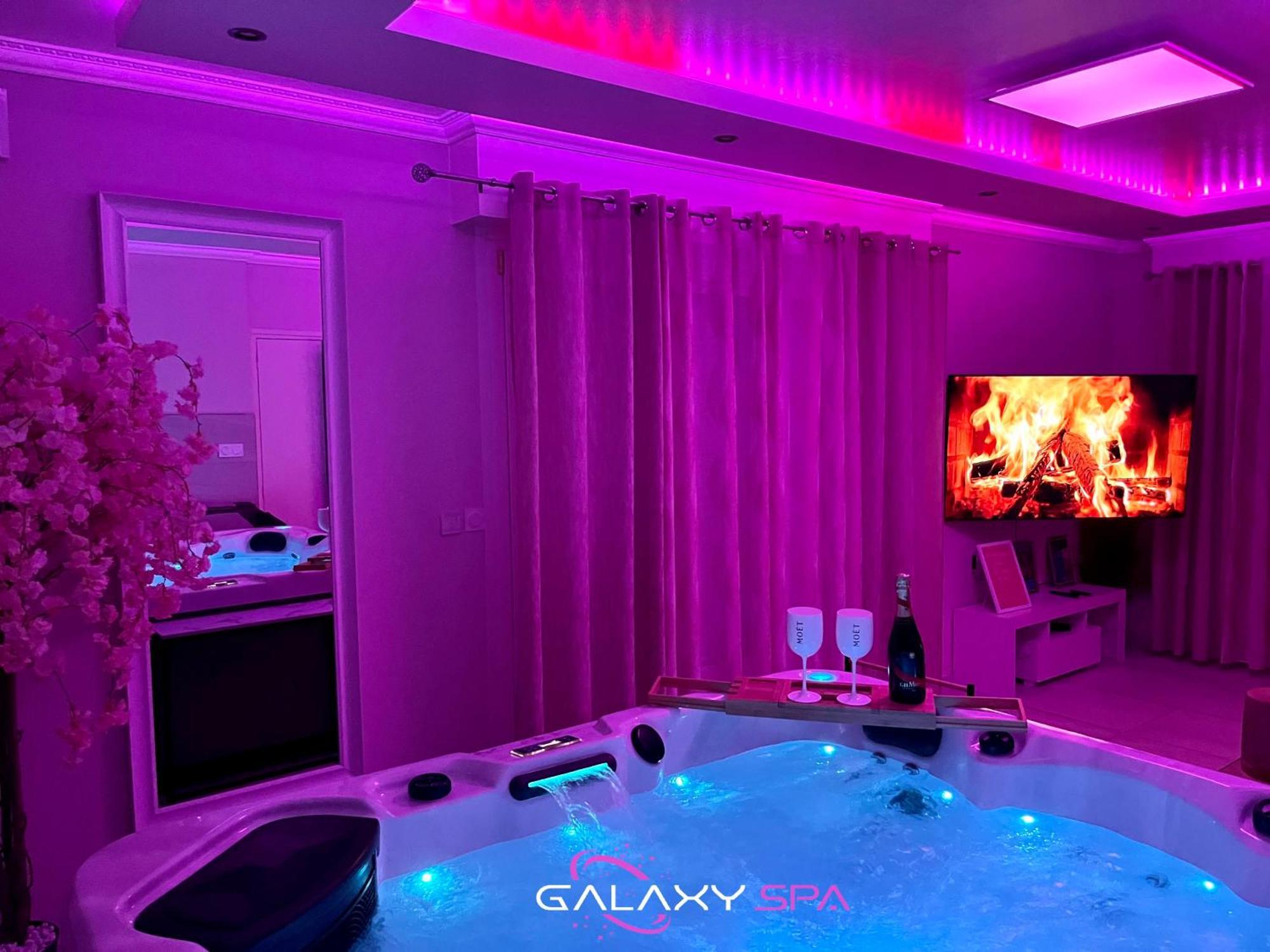 Champigneulles Galaxy Spa - Suite Venus Jacuzzi Et Sauna Privatif מראה חיצוני תמונה