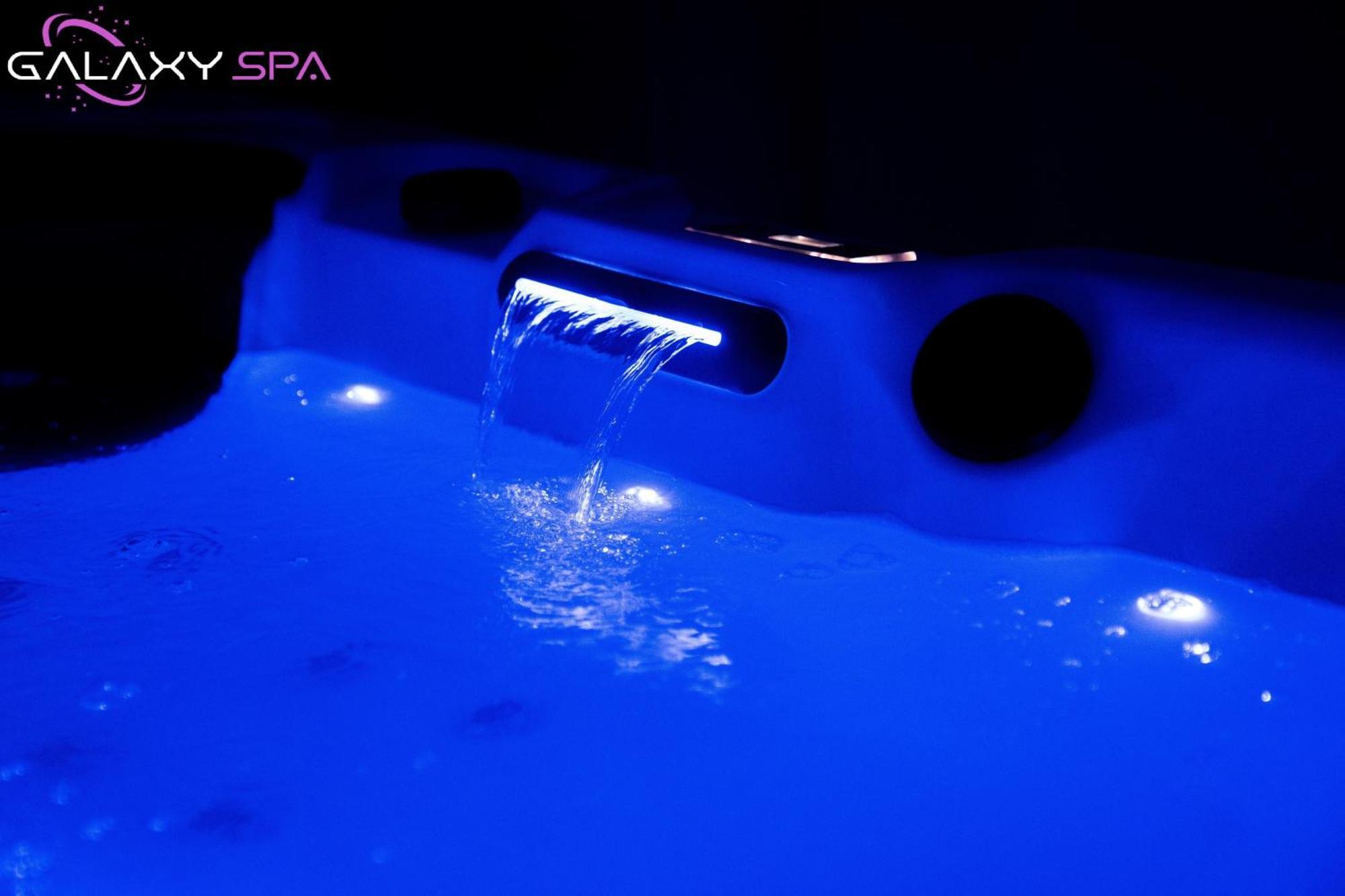 Champigneulles Galaxy Spa - Suite Venus Jacuzzi Et Sauna Privatif מראה חיצוני תמונה